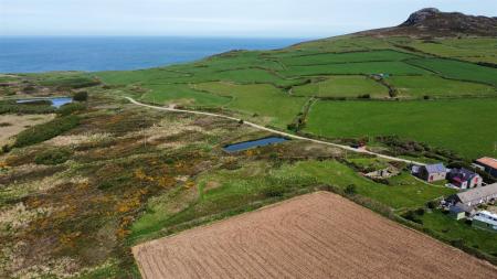Ysgubor Trehysbys,, Rhodiad y Brenin St. Davids, H