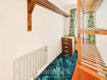 Box/Dressing Room