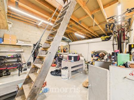 Double Garage