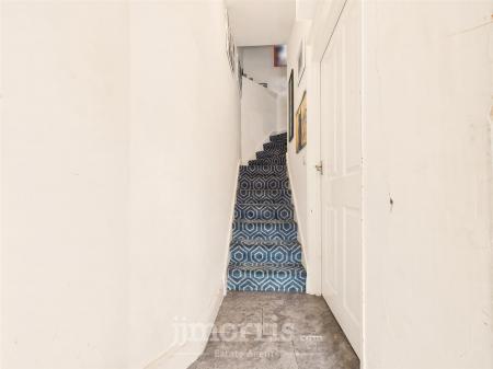 CAM02122G0-PR0326-STILL002.jpg