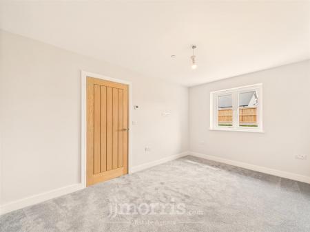 Bedroom 1 (Rear)