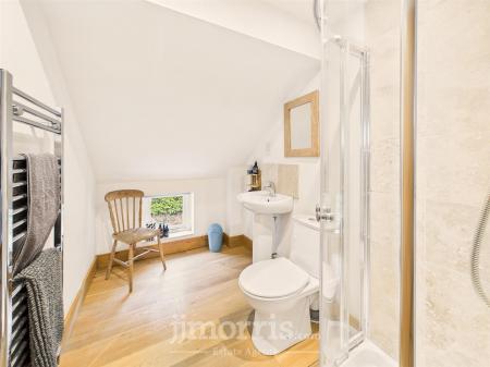 En Suite Shower Room
