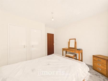 CAM02122G0-PR0359-STILL025.jpg