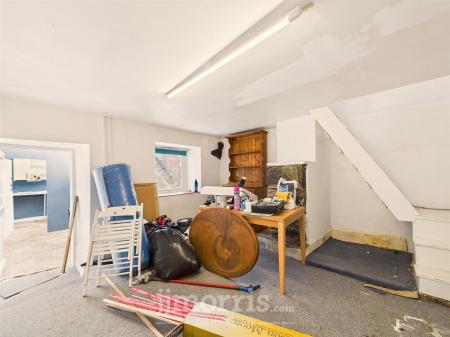 Office/Bedroom/Workroom