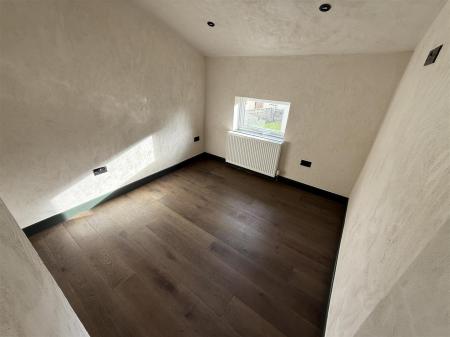 Bedroom 4 (Front)