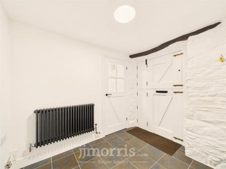 Hall/Study