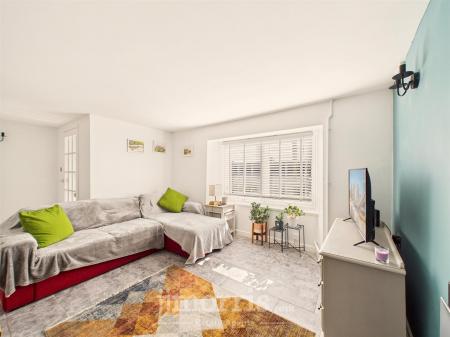 Sitting/Dining Room