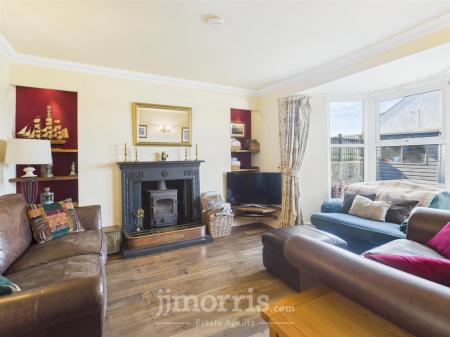 Reception Room 1(Living Room)