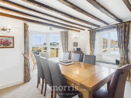 Reception Room 2 (Dining Room)