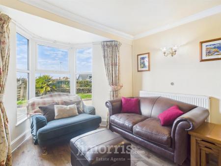 Reception Room 1(Living Room)