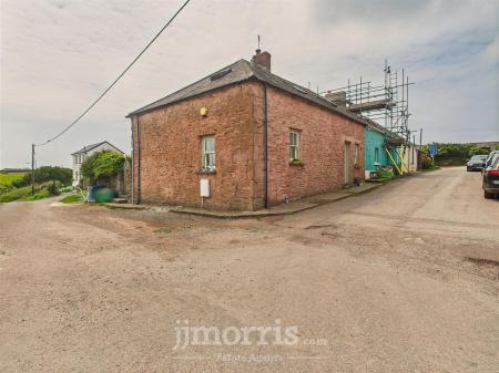 CAM02121G0-PR0156-STILL035.jpg