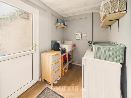 Utility Area/W.C.