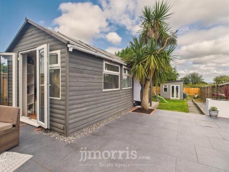 Summer House
