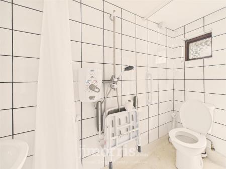 WET ROOM