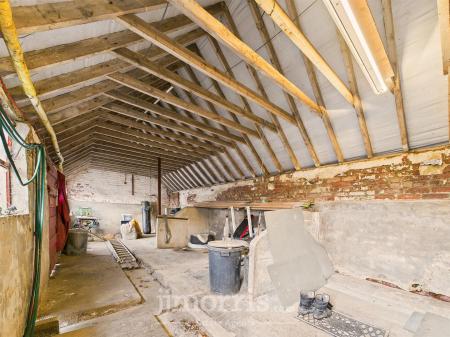 The Outbuildings (Measurements)