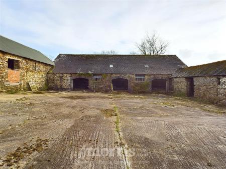 The Old Diary & Adjoining Barns