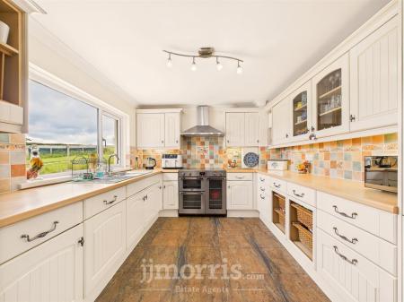 Kitchen / Diner