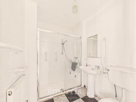 CAM02878G0-PR0042-STILL011.jpg