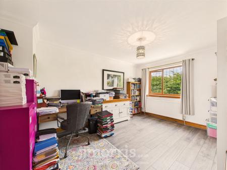 Bedroom 2 / Office