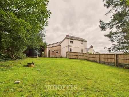 CAM02878G0-PR0068-STILL020.jpg