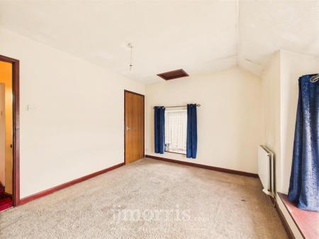CAM02878G0-PR0068-STILL002.jpg