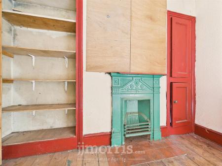CAM02878G0-PR0069-STILL002.jpg