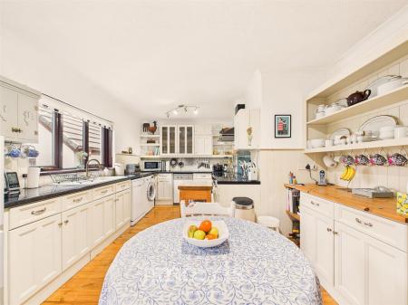 Kitchen / Diner