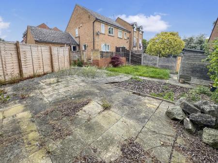 Additional plot/ rear side garden