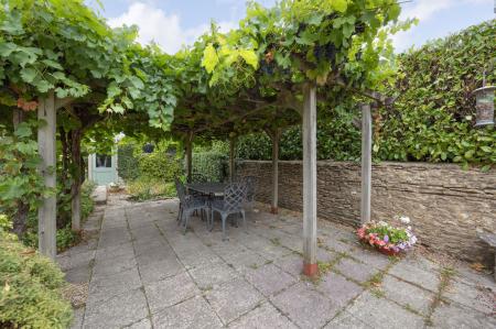 image23