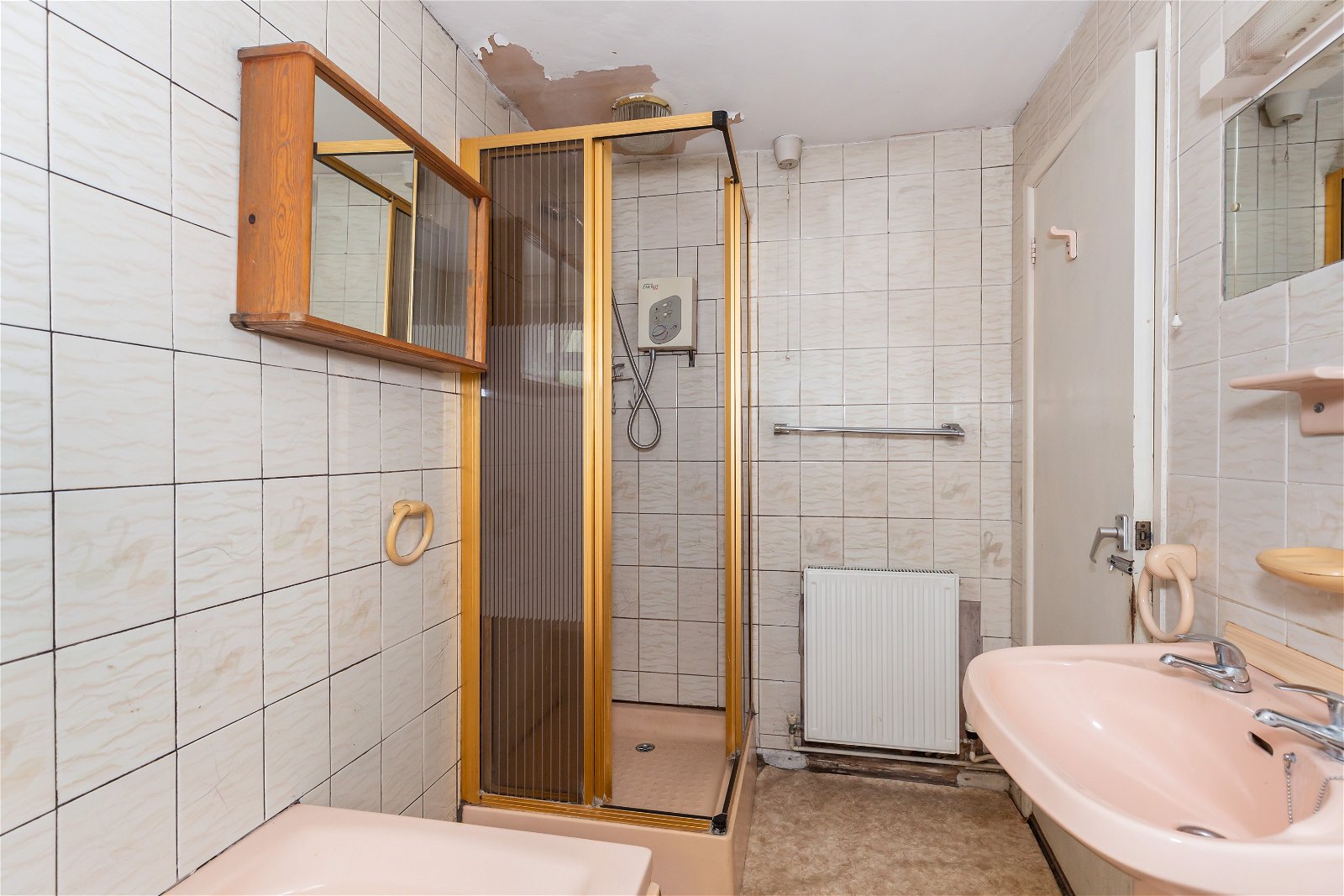 3 bedroom End of Terrace House for sale in Frome