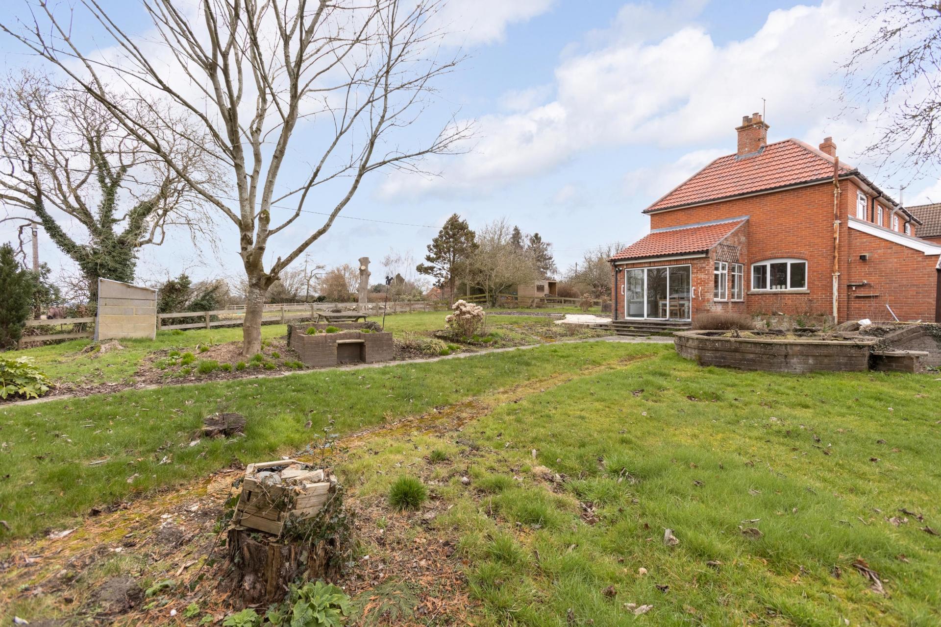 2 bedroom House for sale in Devizes