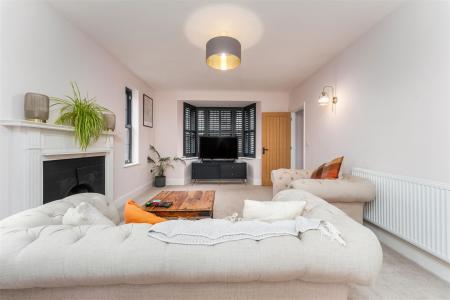 228ShirehamptonRoad-13.jpg