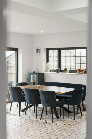 228ShirehamptonRoad-22.jpg