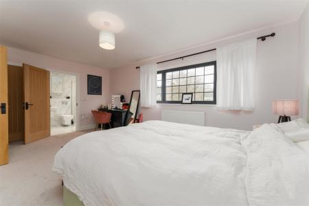 228ShirehamptonRoad-53.jpg