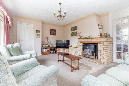 Living-room-2.jpg