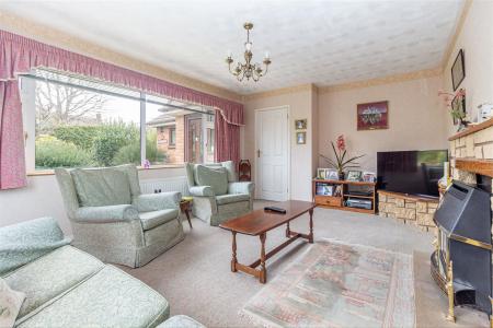 Living-room-3.jpg