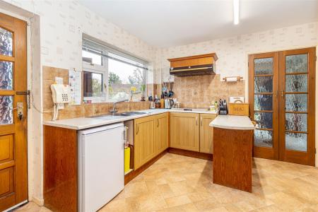 Kitche-n2.jpg
