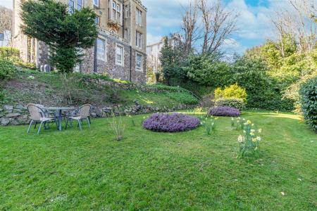 Garden-2.jpg