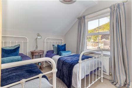 Bedrom-3.jpg