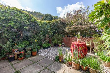 Garden-2.jpg
