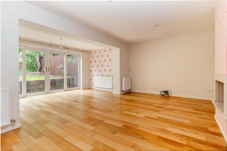 Living-room-1.jpg