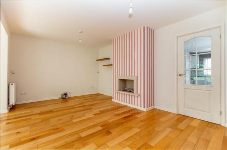 Living-room-4.jpg