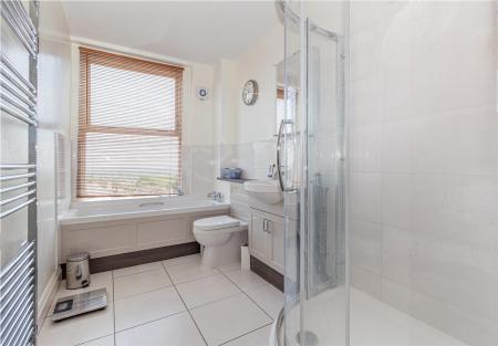 Bathroom-1.jpg