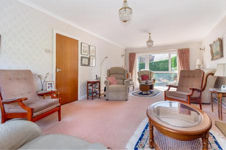 Living-room-3.jpg
