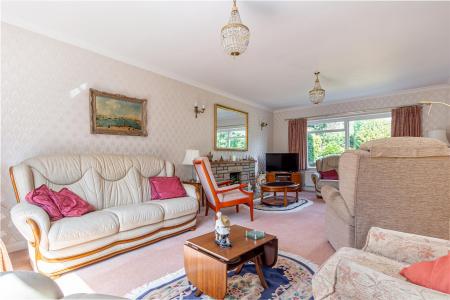 Living-room-2.jpg