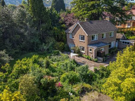 75 Albert Rd South4.jpg