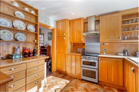 Kitchen-2.jpg