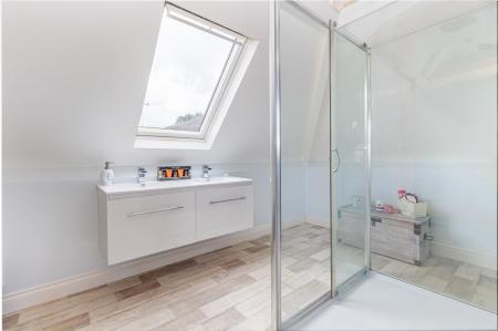 Ensuite-1.jpg