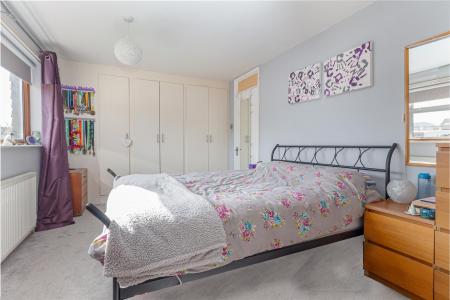 Bedroom-1-3.jpg