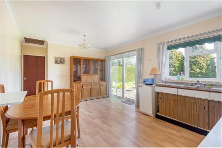 Kitchen-4.jpg